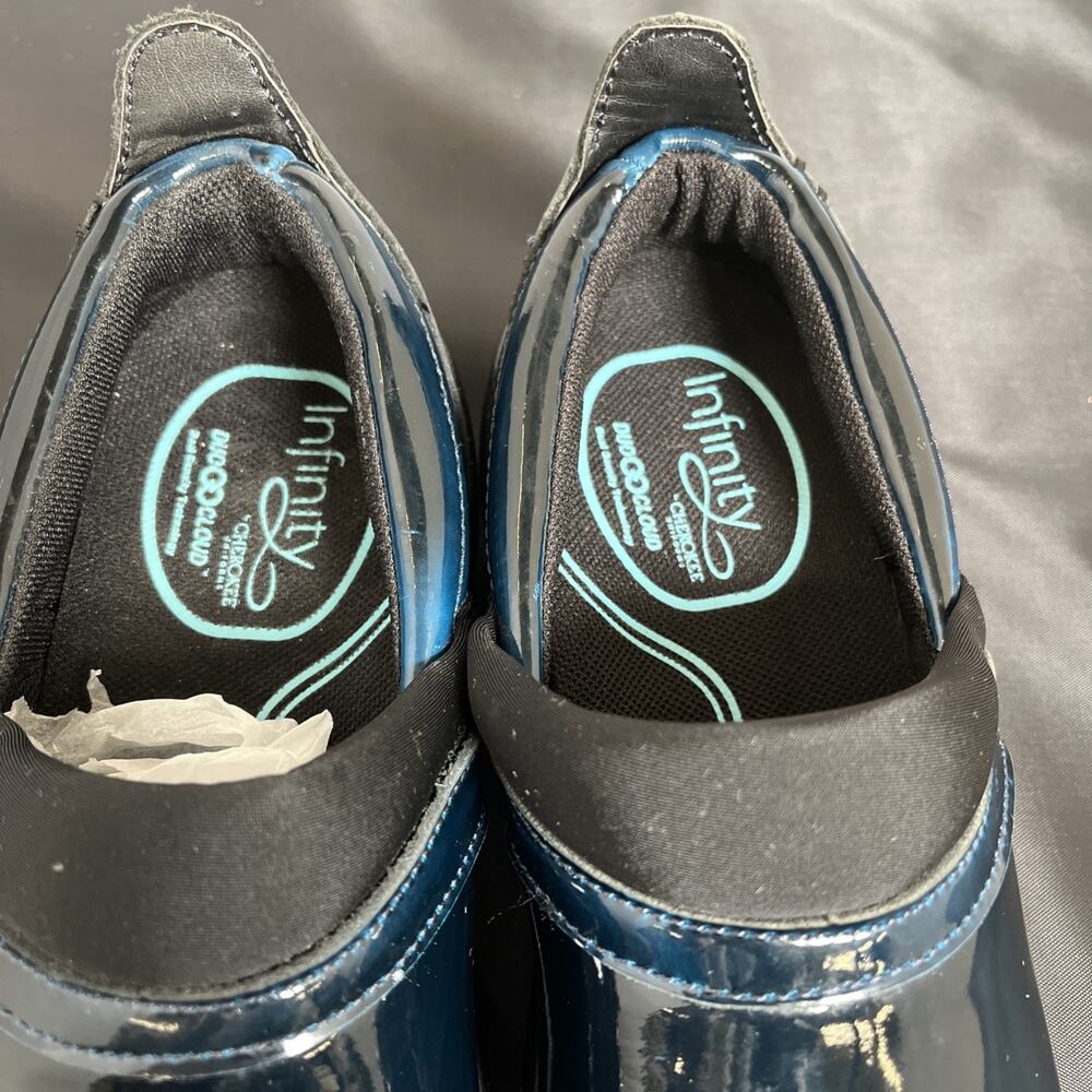 New Infinity by Cherokee Uniforms Stride Womens Slip On Patent Blue Sz 6.5 Chrty - Picture 11 of 13